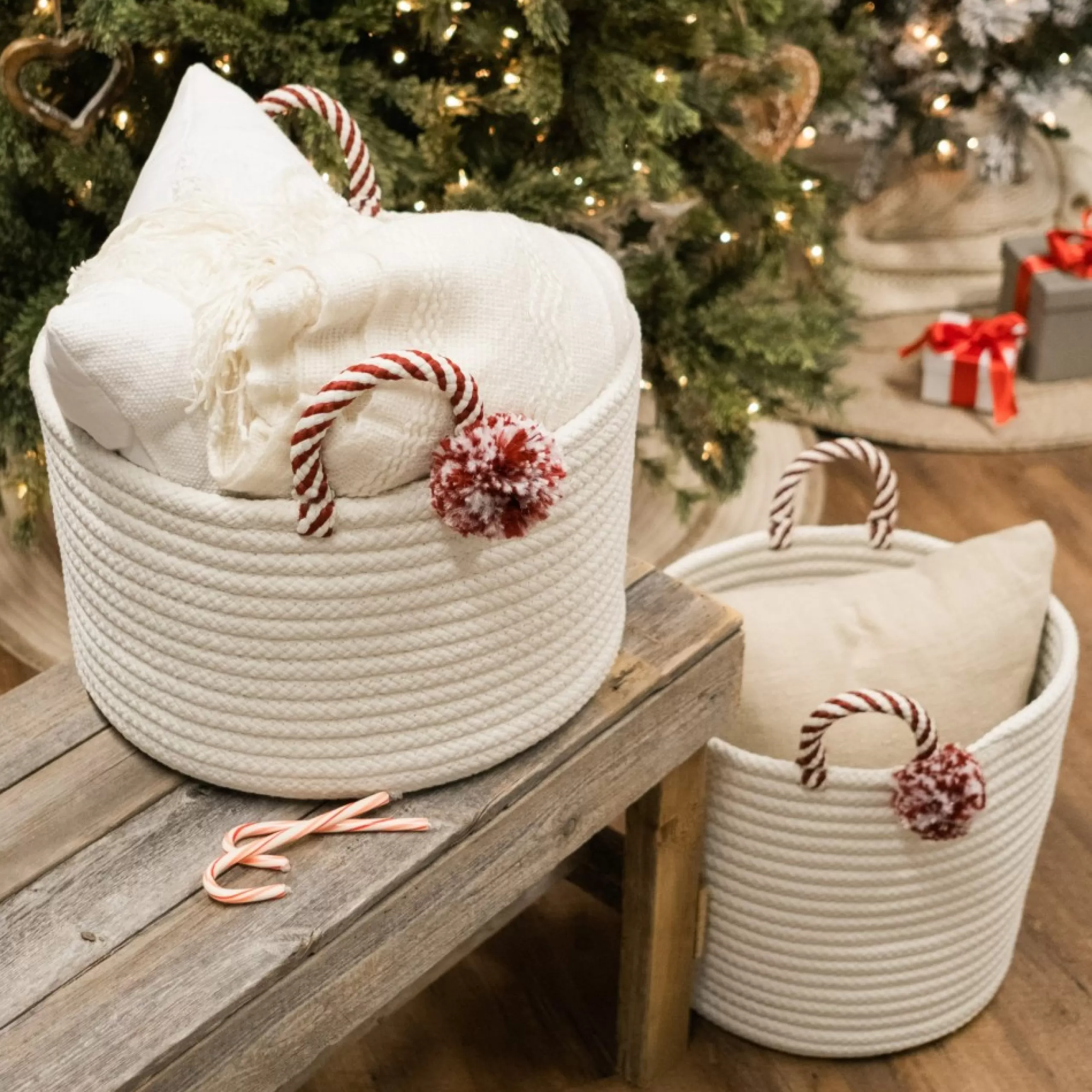 Decoration Storage*Colonial Mills 14" Braided Round Candy Cane Basket With Red Handles