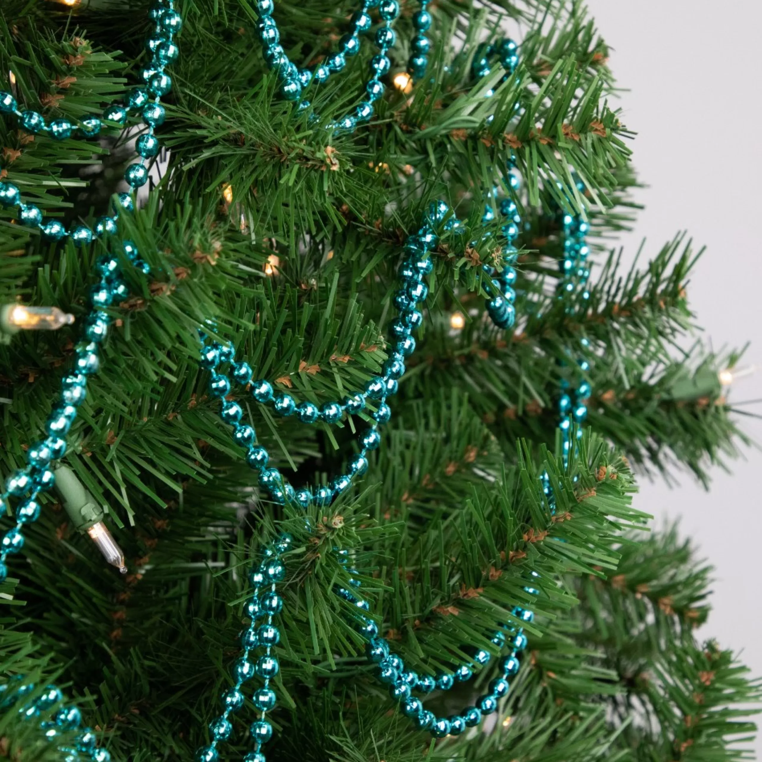 Unlit Garland*Northlight 15' Shiny Blue Metallic Faceted Beaded Christmas Garland, Unlit