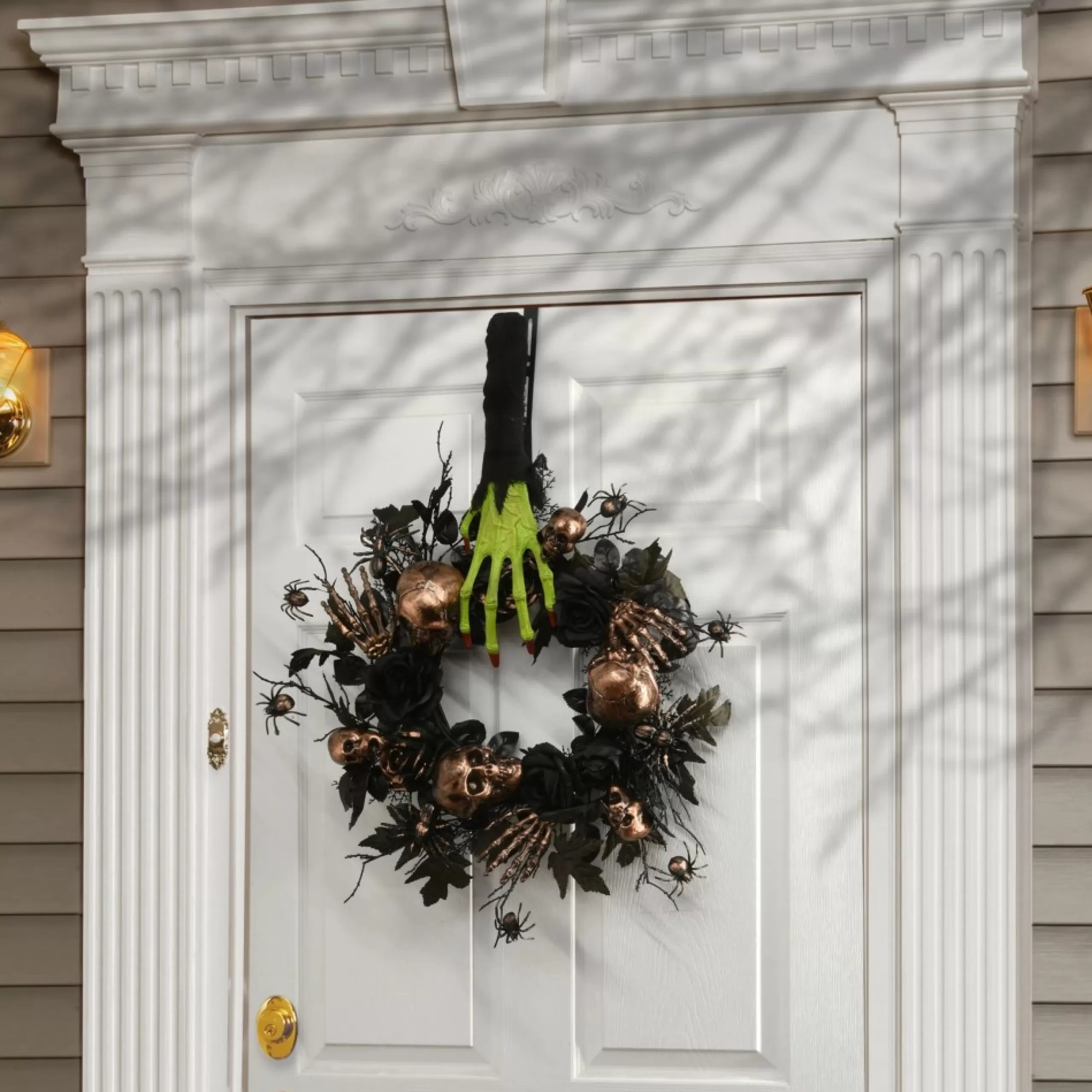 Wreath Accessories*National Tree Company 18" Zombie Hand Halloween Wreath Hanger