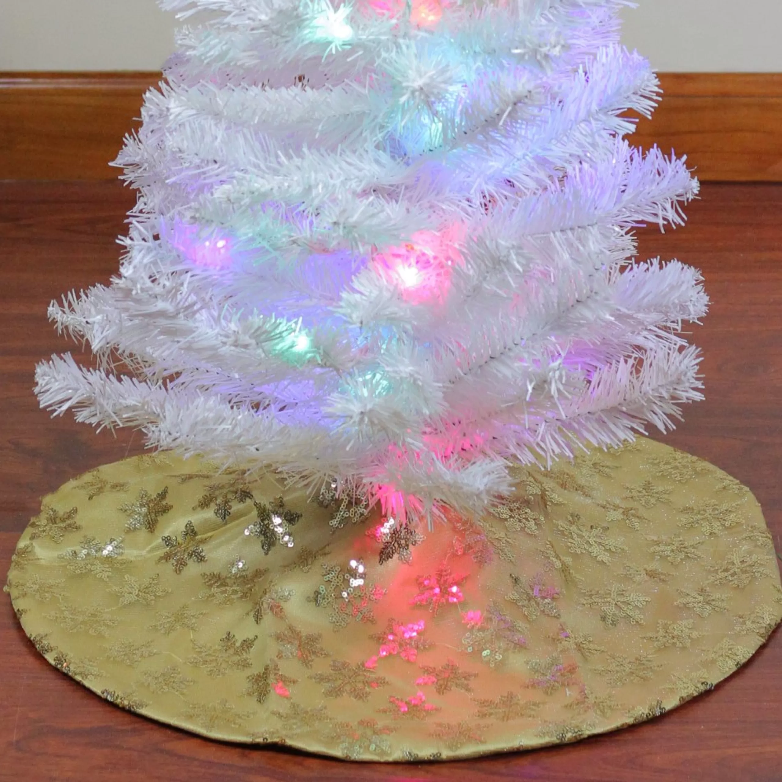 Mini Tree Skirts*Northlight 20" Gold Sequin Snowflake Pattern Mini Christmas Tree Skirt