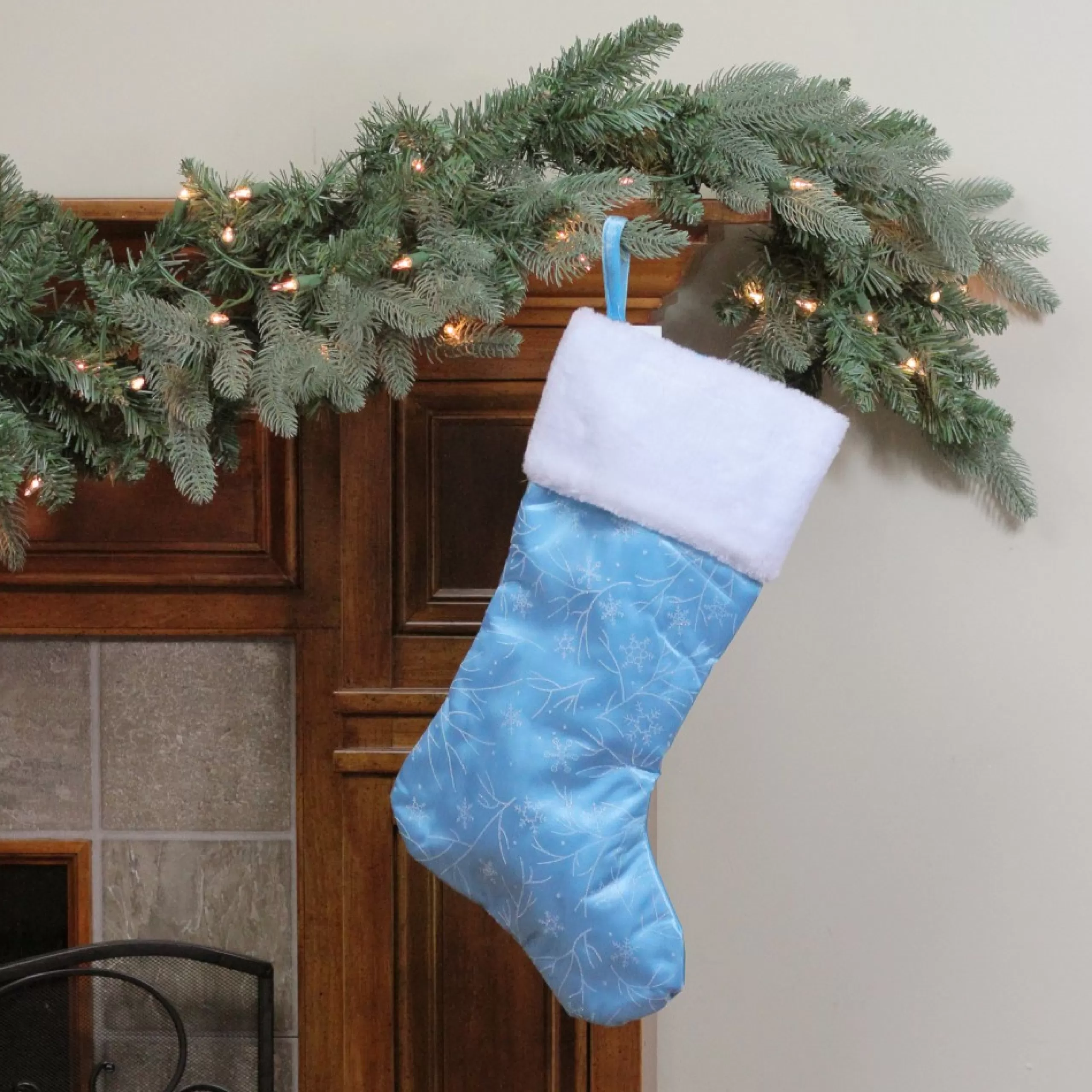 Stockings*Northlight 21" Blue And White Glitter Snowflake Christmas Stocking