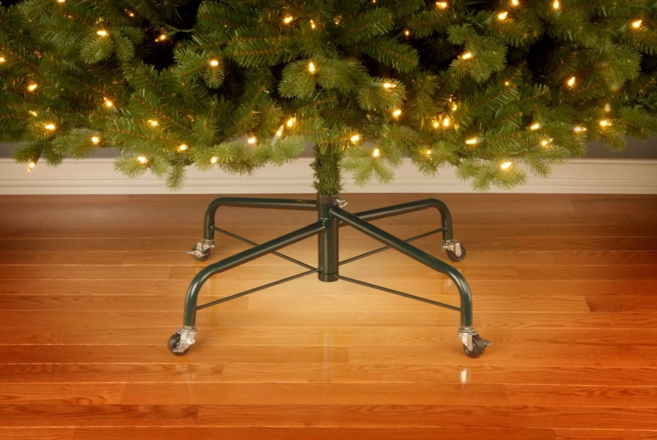 Artificial Tree Stands*National Tree Company 32" Rolling Artificial Christmas Tree Stand With Wheels