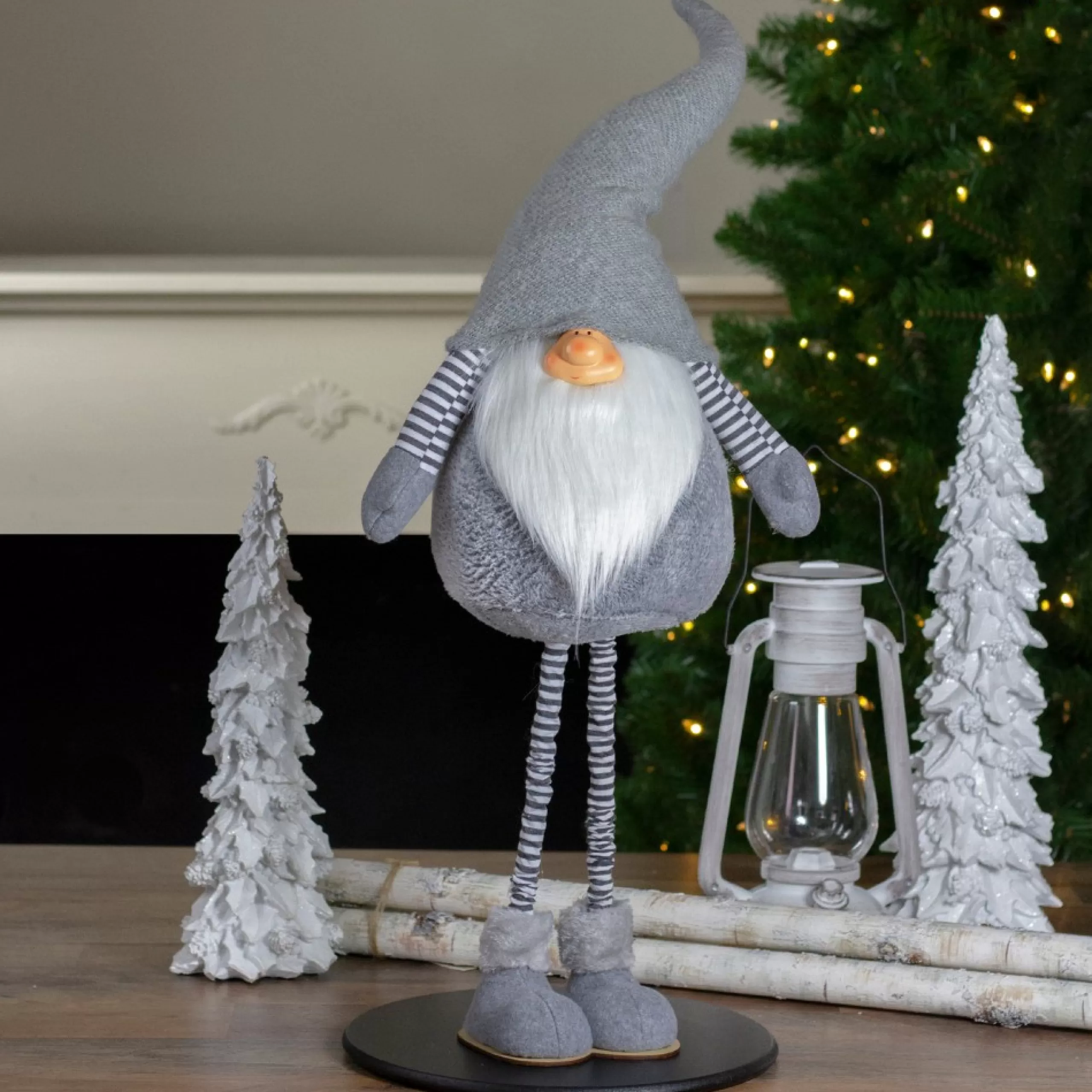 Gnomes*Northlight 42" Gray And White Adjustable Height Chubby Smirking Gnome