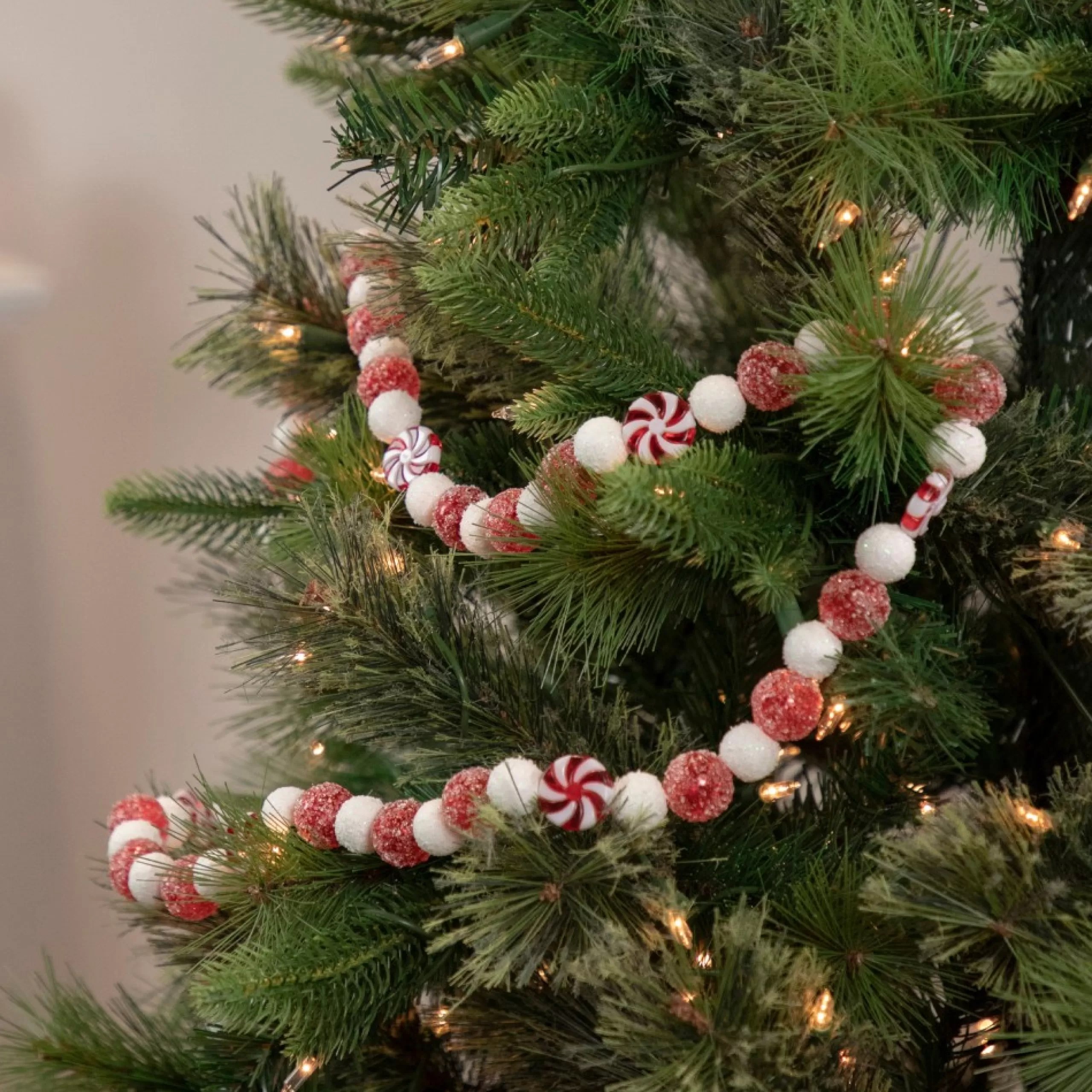 Specialty Garland*Northlight 4' Red And White Peppermint Candy Christmas Garland