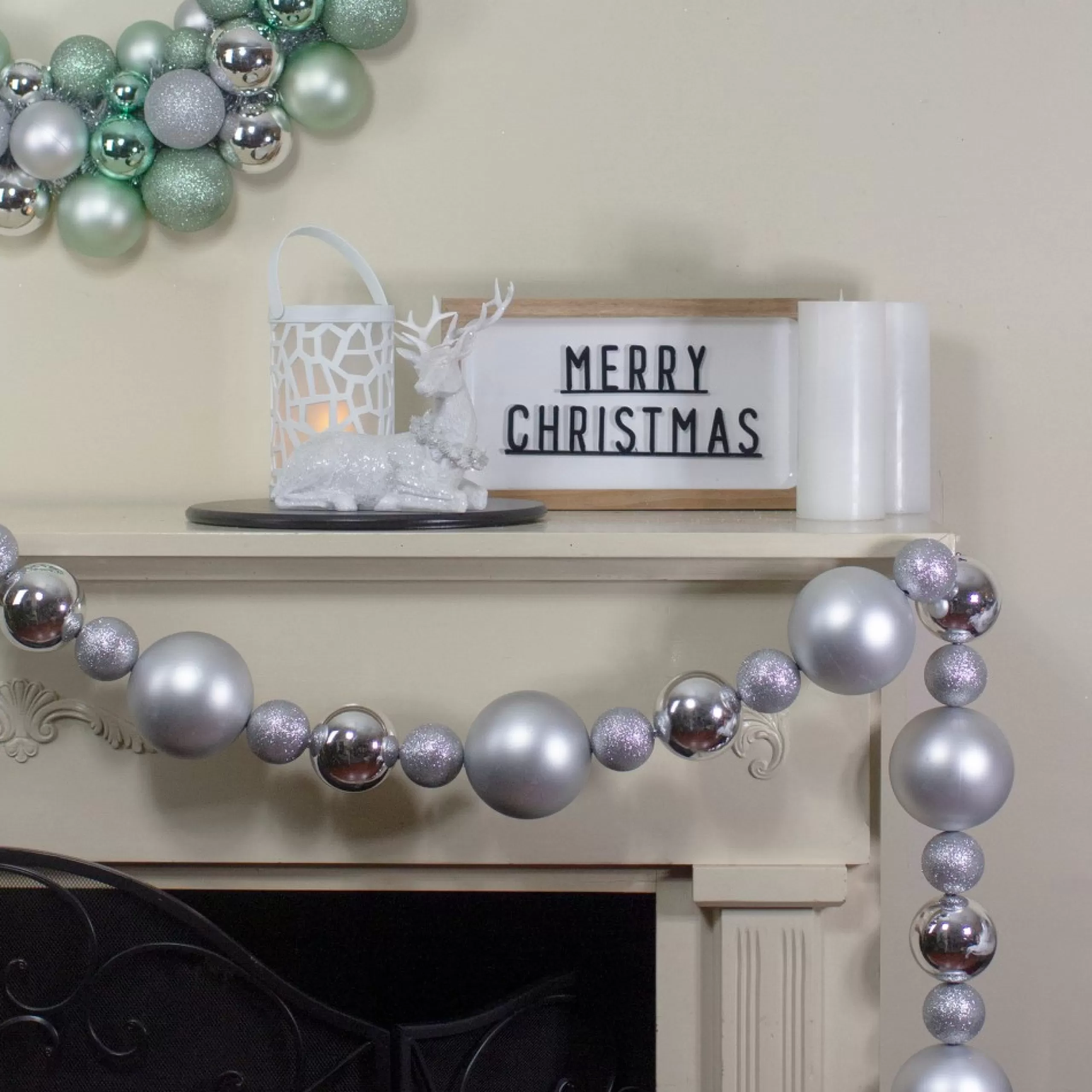 Specialty Garland*Northlight 6' Shatterproof Ball 3-Finish Silver Splendor Christmas Garland