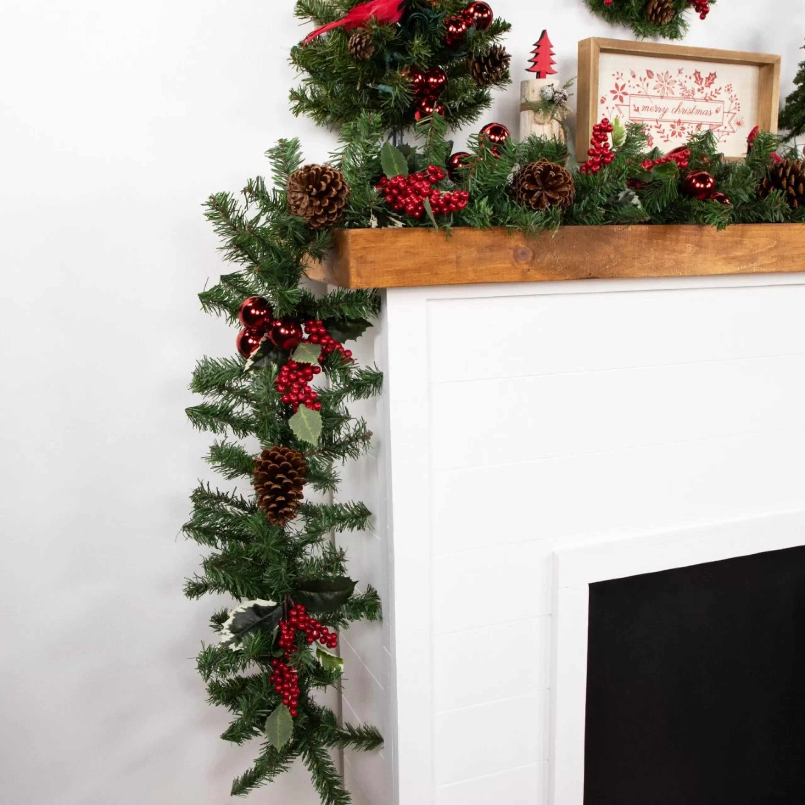 Unlit Garland*Northlight 9' X 10" Canadian Pine Artificial Christmas Garland, Unlit