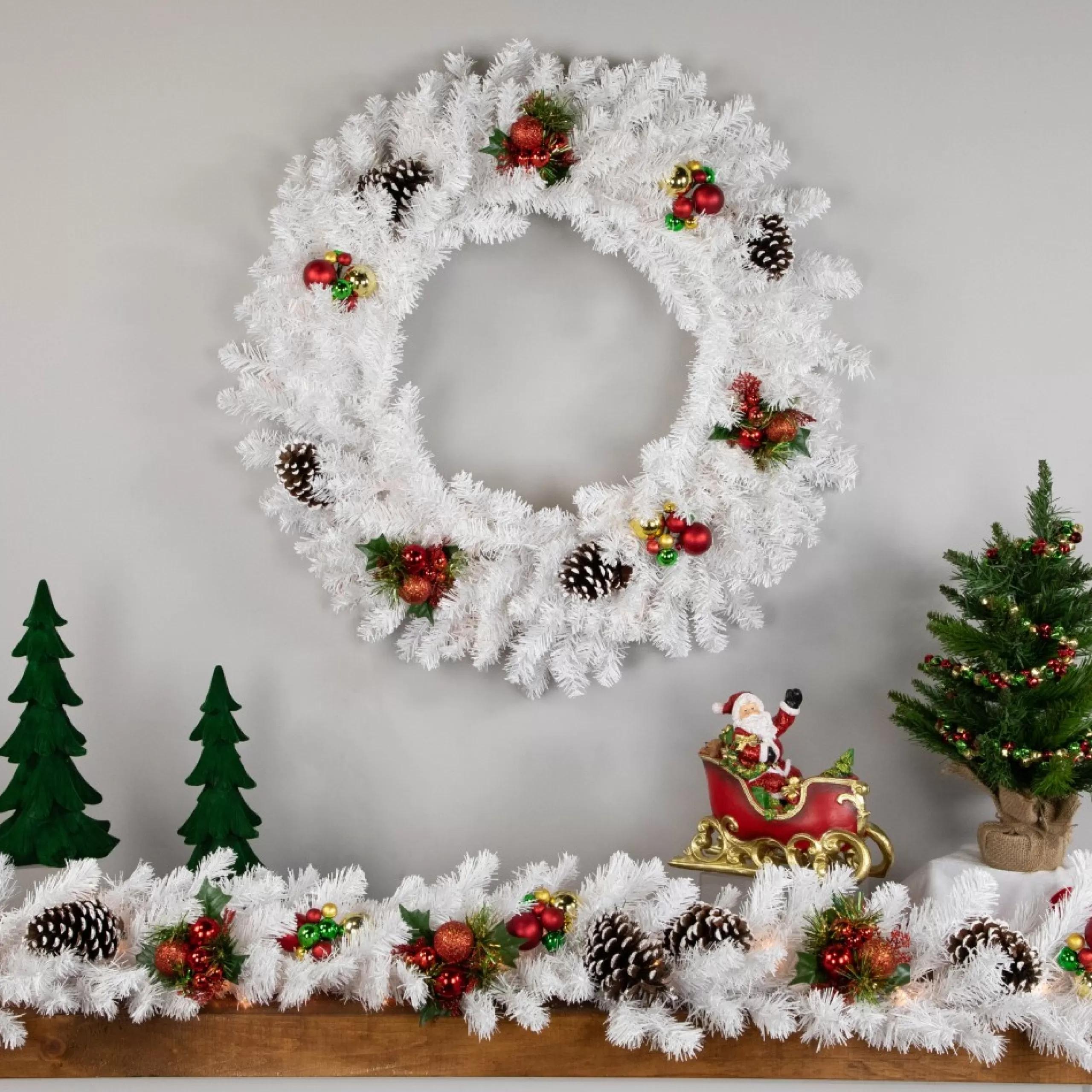 Unlit Wreaths*Northlight White Canadian Pine Artificial Christmas Wreath, 24-Inch, Unlit